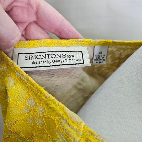 Simonton Says By George Simonton Yellow Lace Sleeveless Top Size Medium - Picture 7 of 9